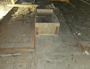 Zateplení stropu zděného rodinného domu pomocí foukané izolace